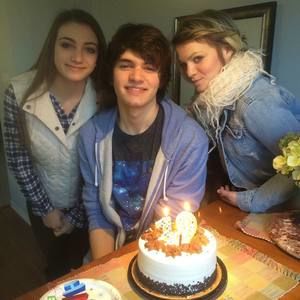 Meet your Posher, Frankie